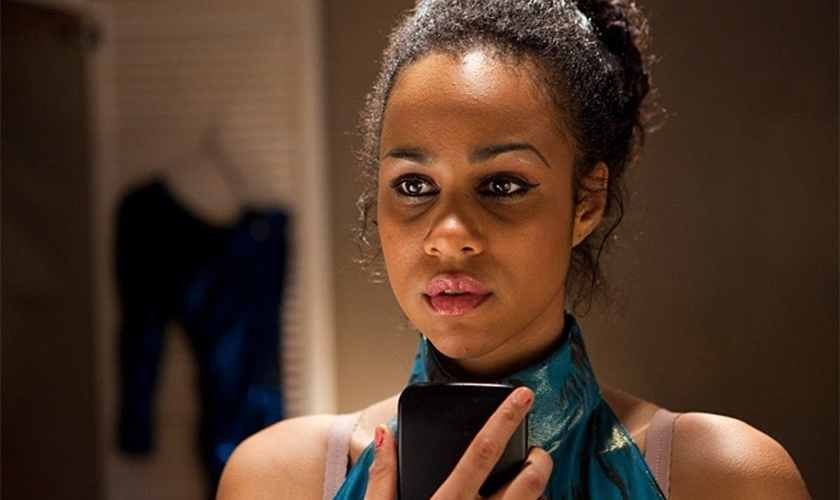 Zawe Ashton as Joyce Vincent